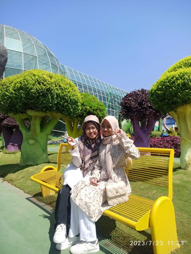 Kholifatur Rasyidah, SH